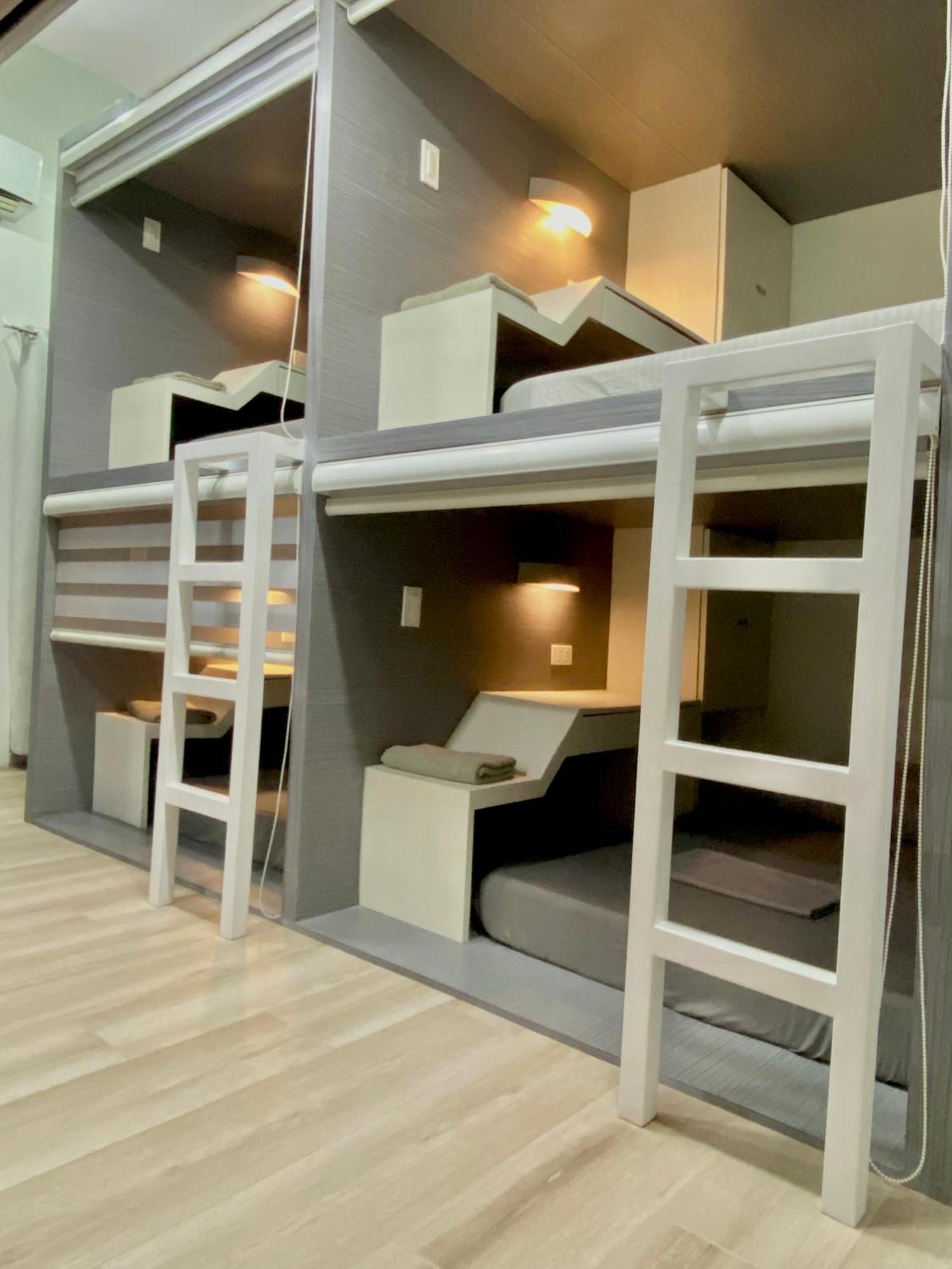 Otravel Hostel 5 Minutes From Mactan Airport Đảo Mactan Ngoại thất bức ảnh