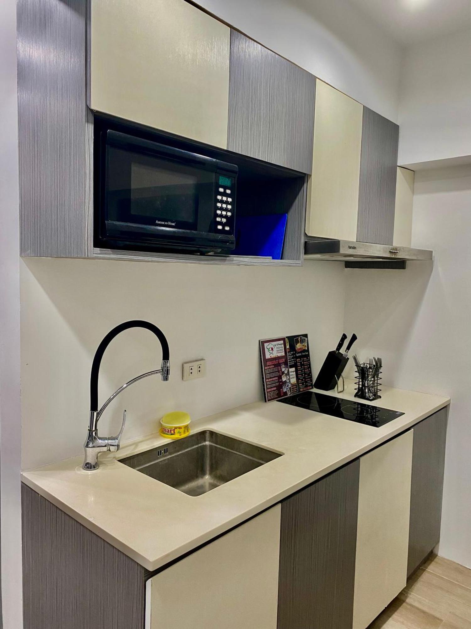 Otravel Hostel 5 Minutes From Mactan Airport Đảo Mactan Ngoại thất bức ảnh