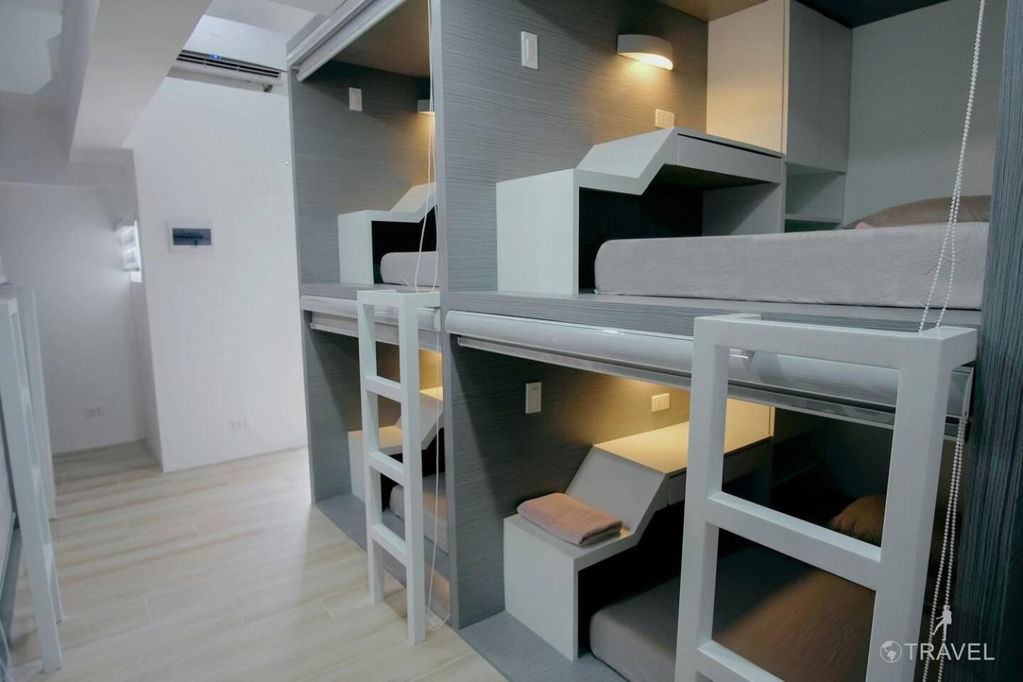 Otravel Hostel 5 Minutes From Mactan Airport Đảo Mactan Ngoại thất bức ảnh