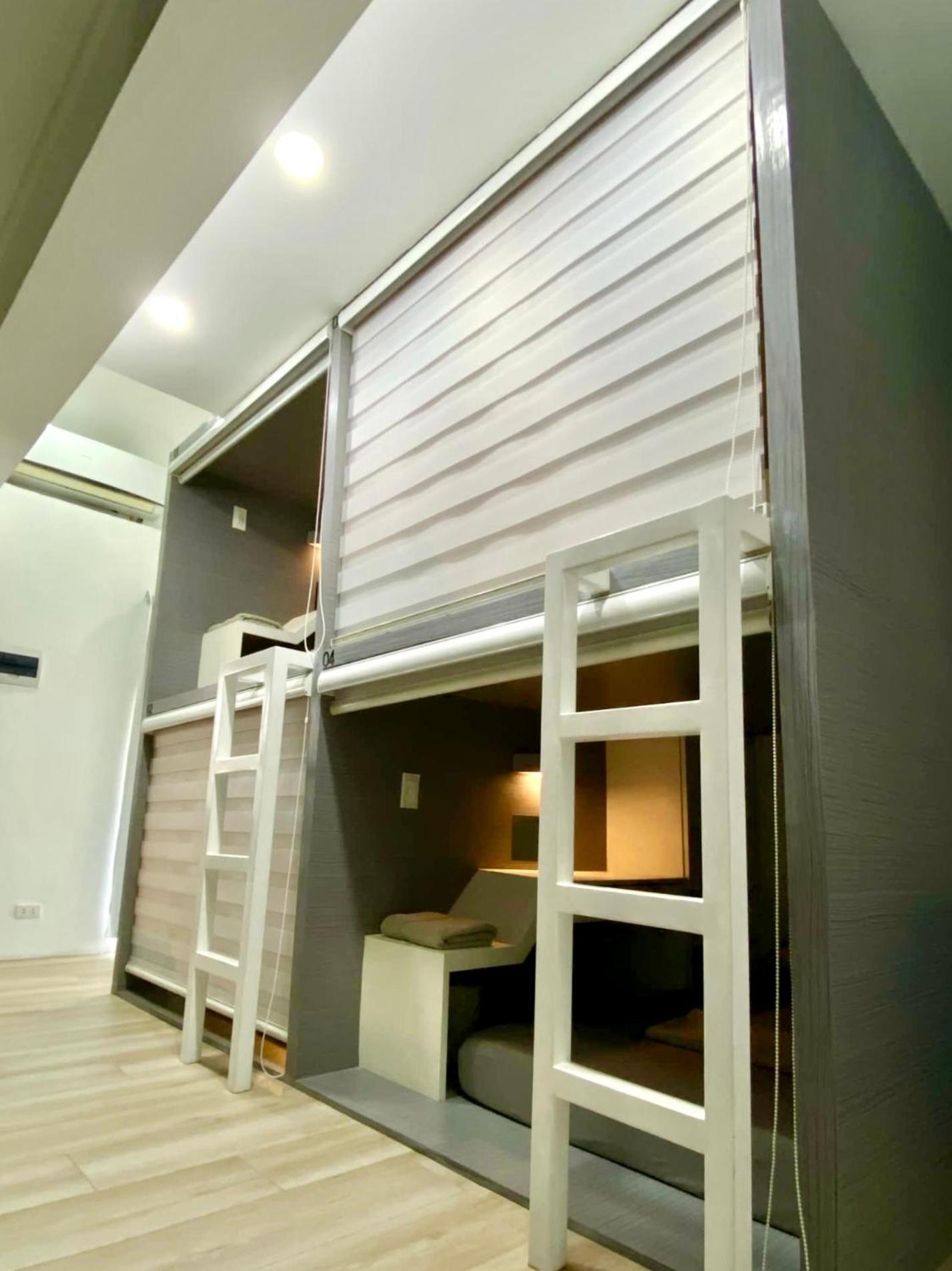 Otravel Hostel 5 Minutes From Mactan Airport Đảo Mactan Ngoại thất bức ảnh