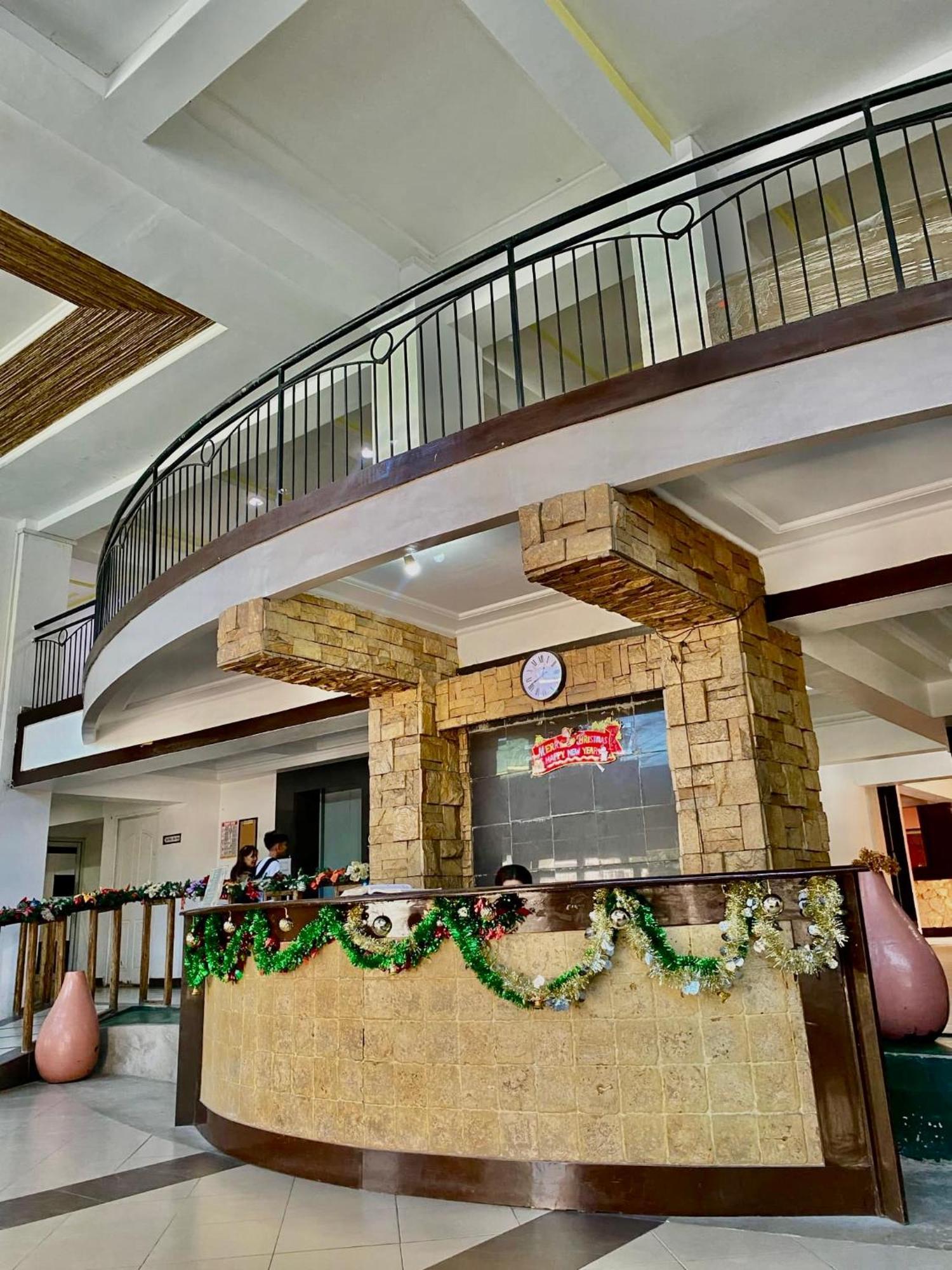 Otravel Hostel 5 Minutes From Mactan Airport Đảo Mactan Ngoại thất bức ảnh